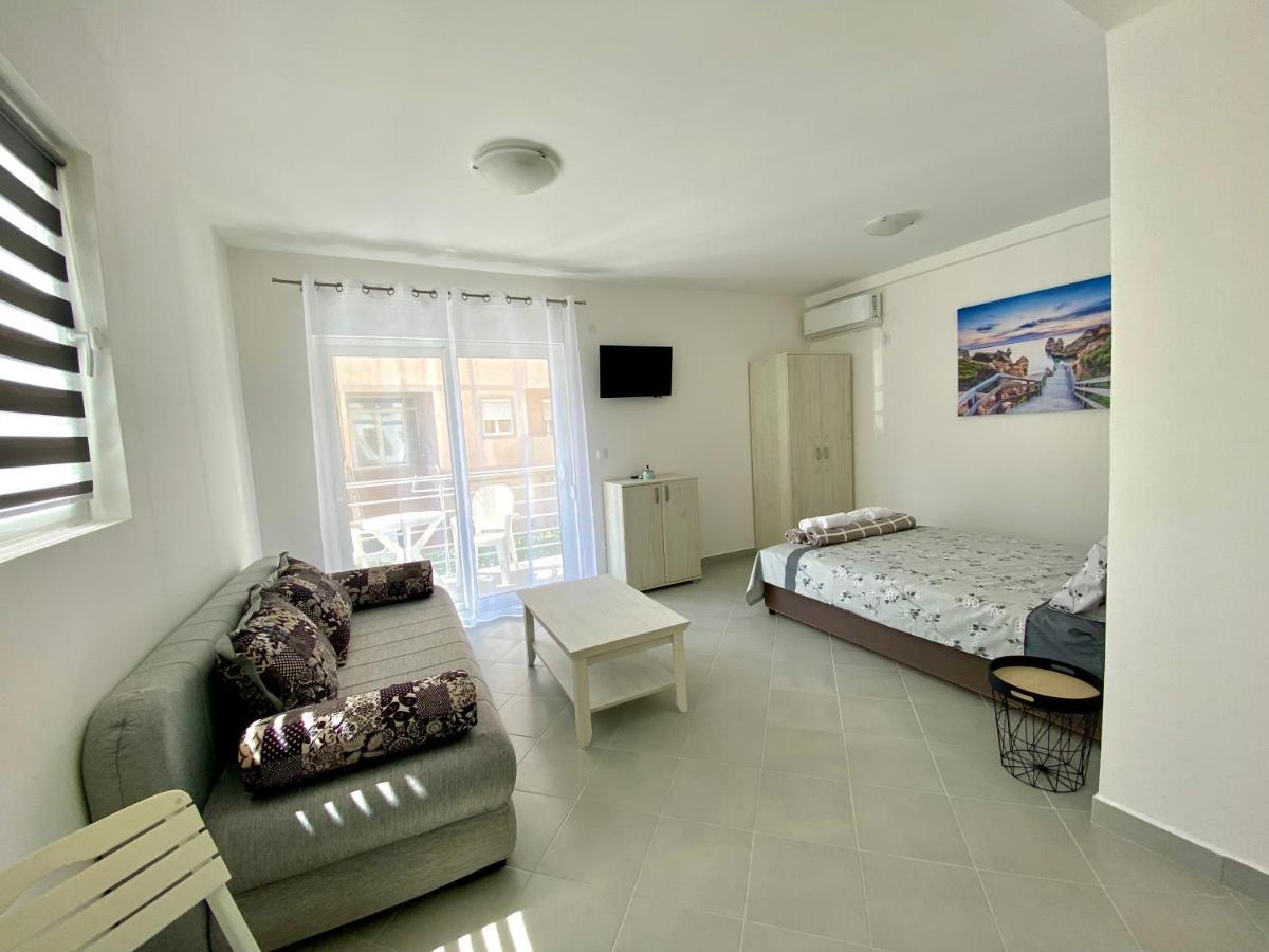 Apartments Monika Μπούντβα Εξωτερικό φωτογραφία